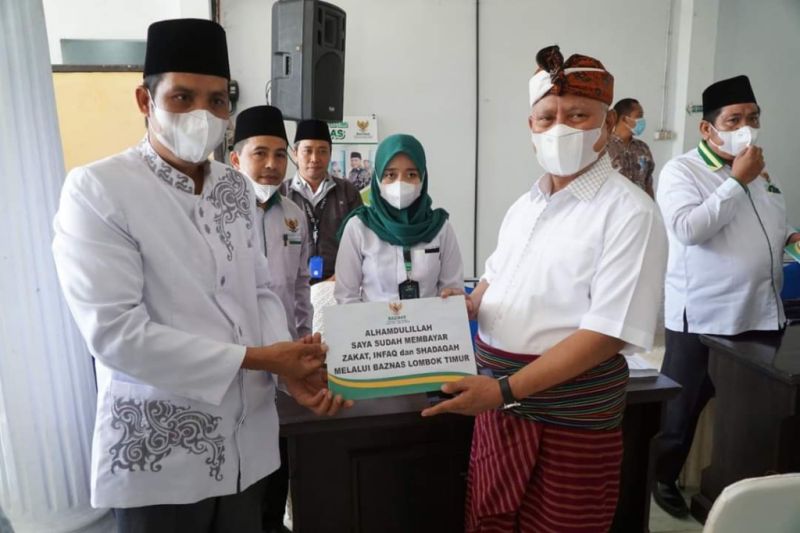 Bupati Lombok Timur harapkan pejabat berzakat melalui Baznas