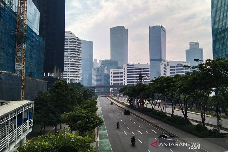 Minggu, cuaca Jakarta didominasi cerah berawan