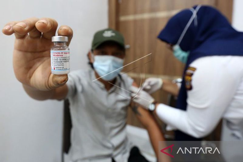 Vaksinasi COVID-19 penguat di Aceh capai 11 persen